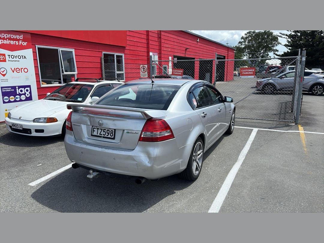 Photo '7' of Holden Commodore Berlina