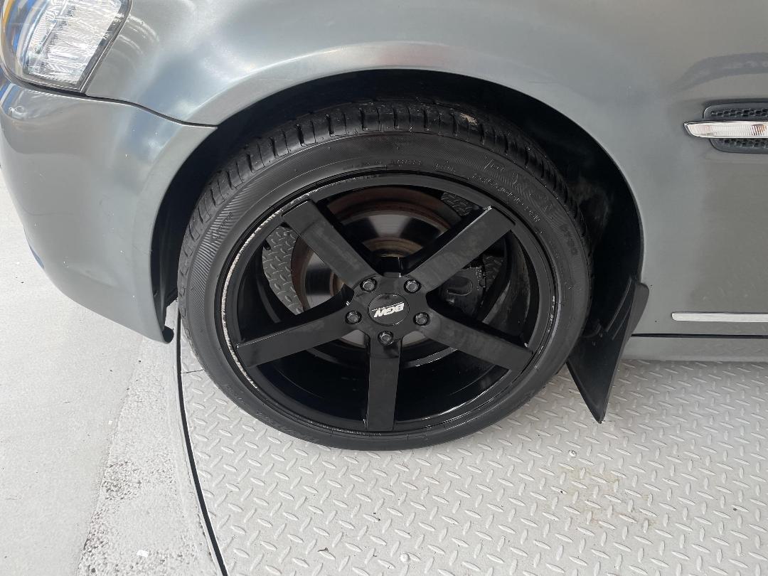 Photo '10' of Holden Commodore