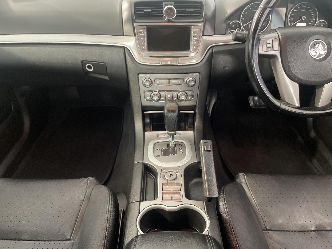 Photo '18' of Holden Commodore