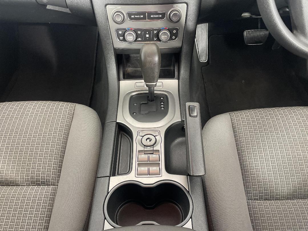 Photo '18' of Holden Commodore