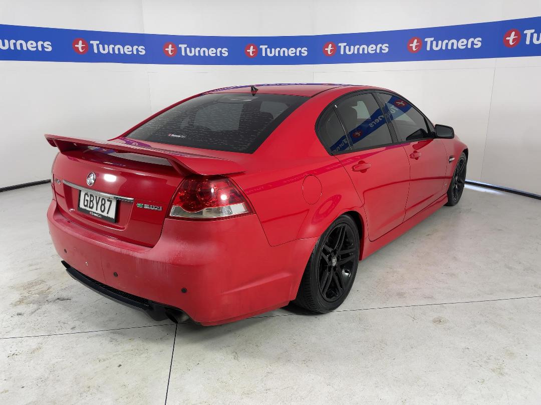 Photo '7' of Holden Commodore Photo '7' of Holden Commodore