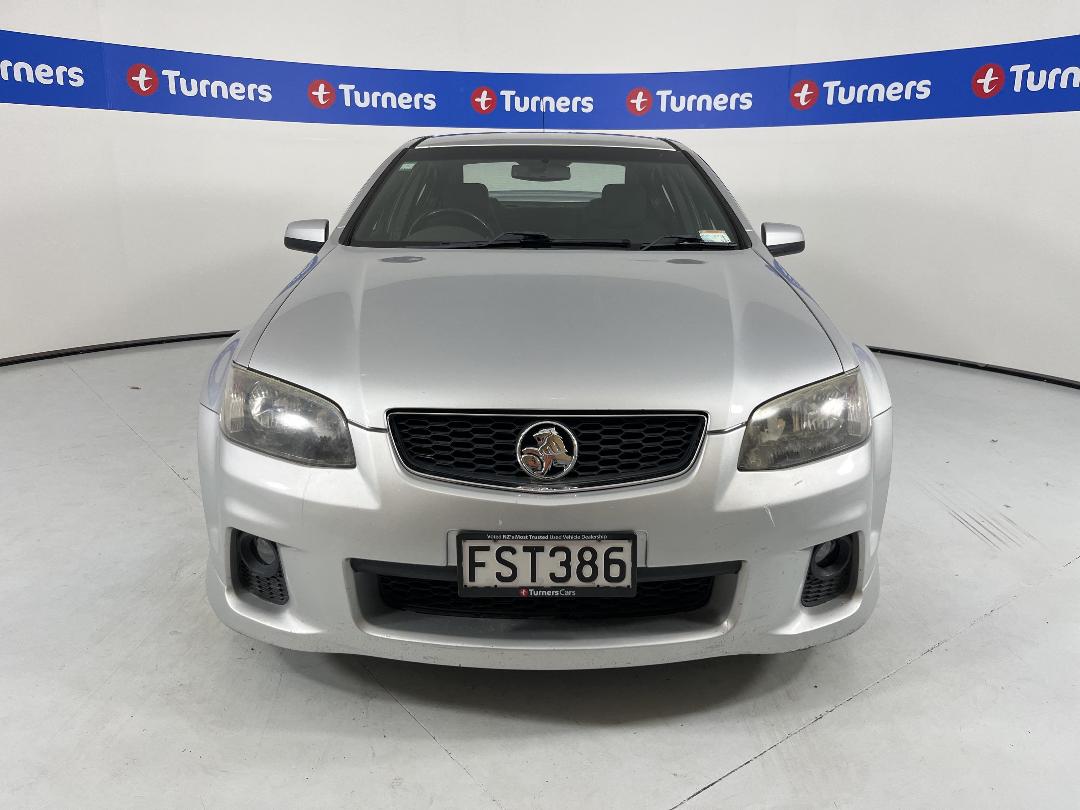 Photo '2' of Holden Commodore Photo '2' of Holden Commodore
