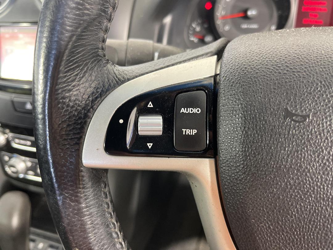 Photo '24' of Holden Commodore Photo '24' of Holden Commodore