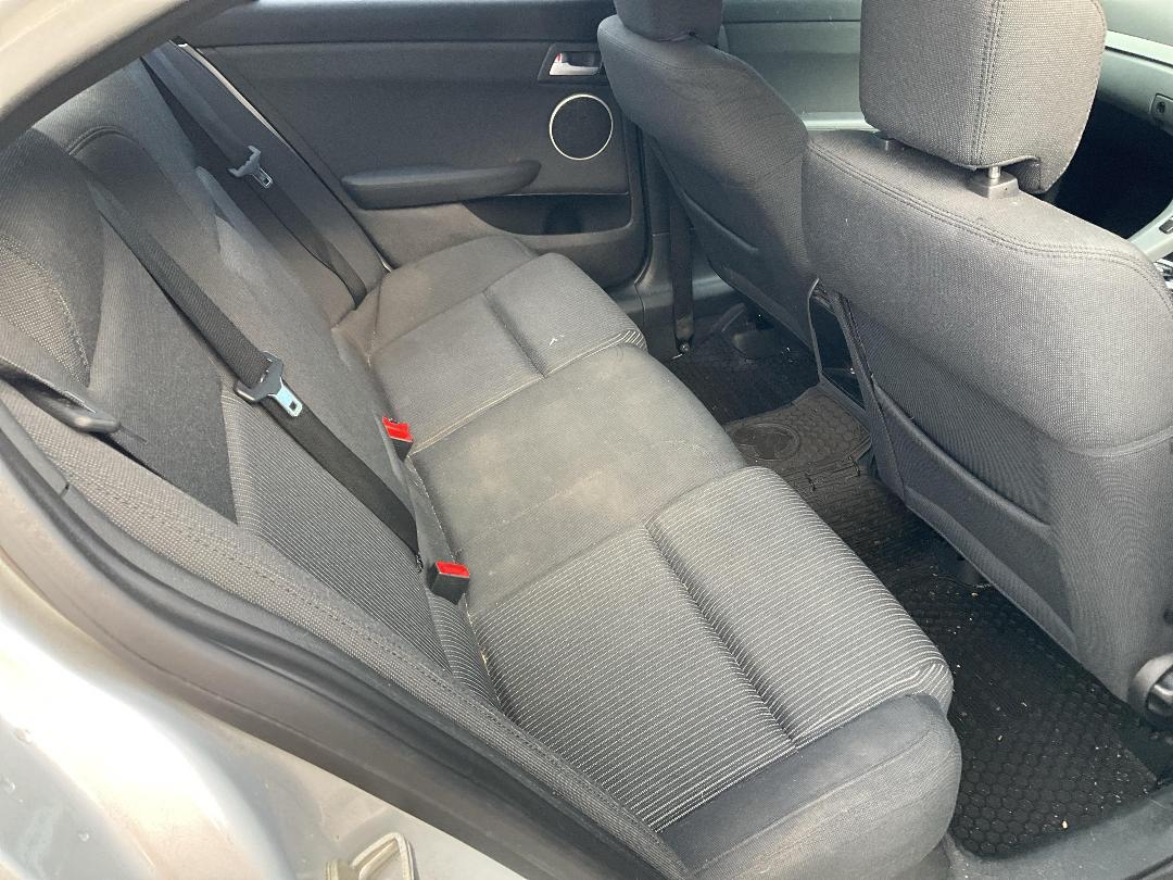 Photo '7' of Holden Commodore SV6