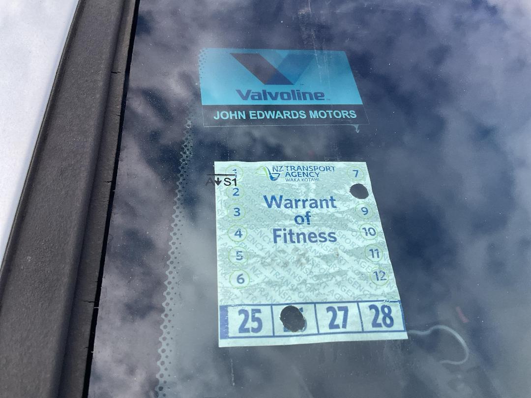 Photo '14' of Holden Commodore SV6