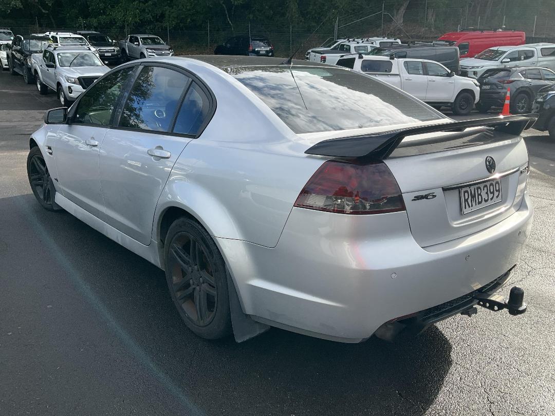 Photo '4' of Holden Commodore SV6