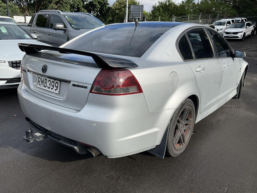Photo '3' of Holden Commodore SV6