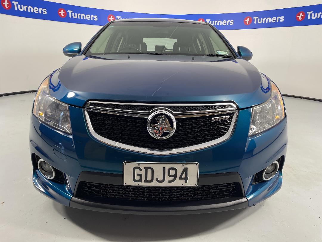 Photo '2' of Holden Cruze