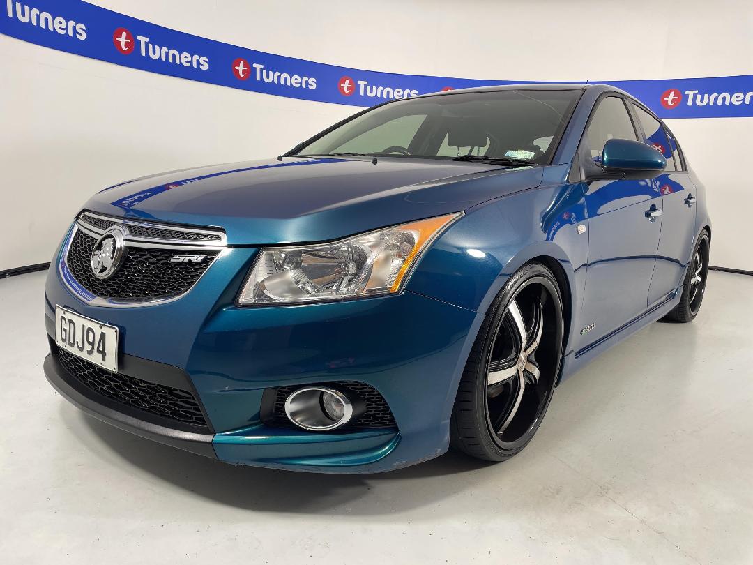 Photo '4' of Holden Cruze