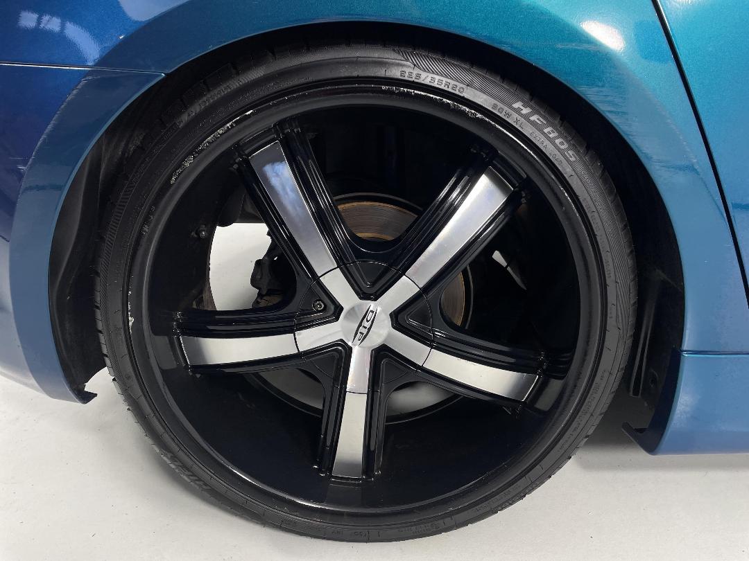 Photo '12' of Holden Cruze