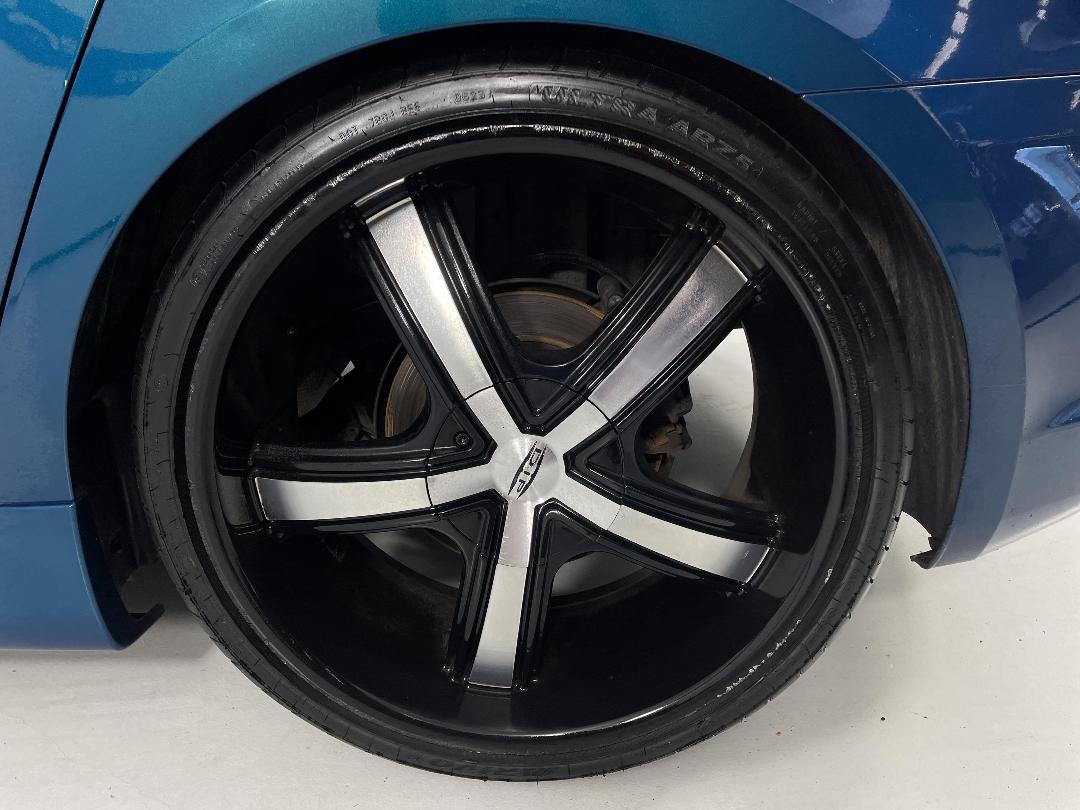 Photo '11' of Holden Cruze