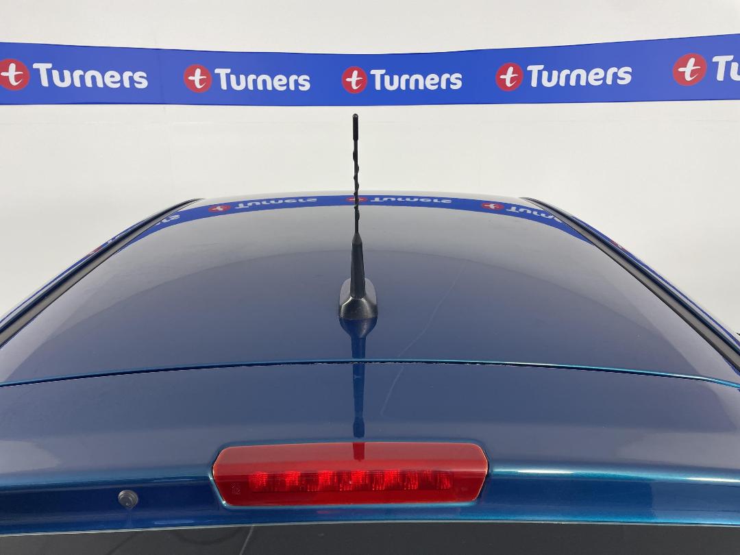 Photo '31' of Holden Cruze