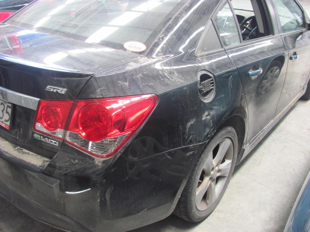 Photo '6' of Holden Cruze SRI Photo '6' of Holden Cruze SRI