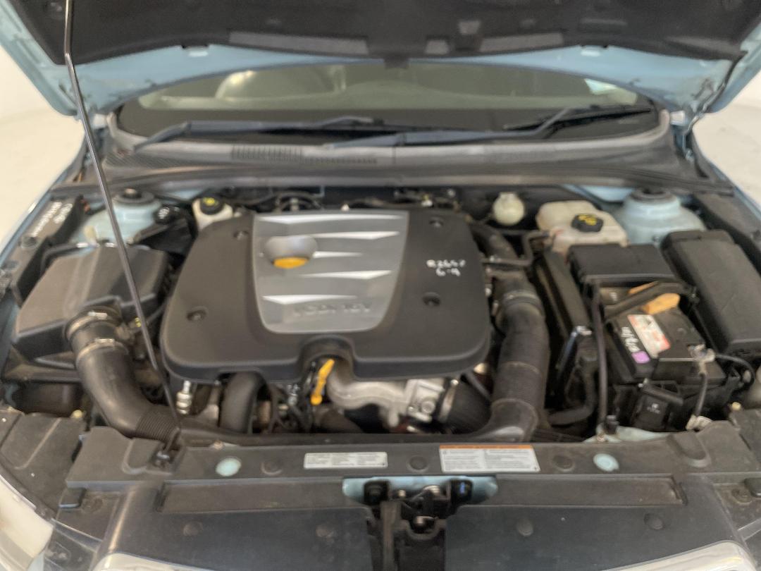 Photo '13' of Holden Cruze