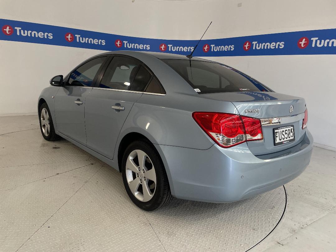 Photo '5' of Holden Cruze