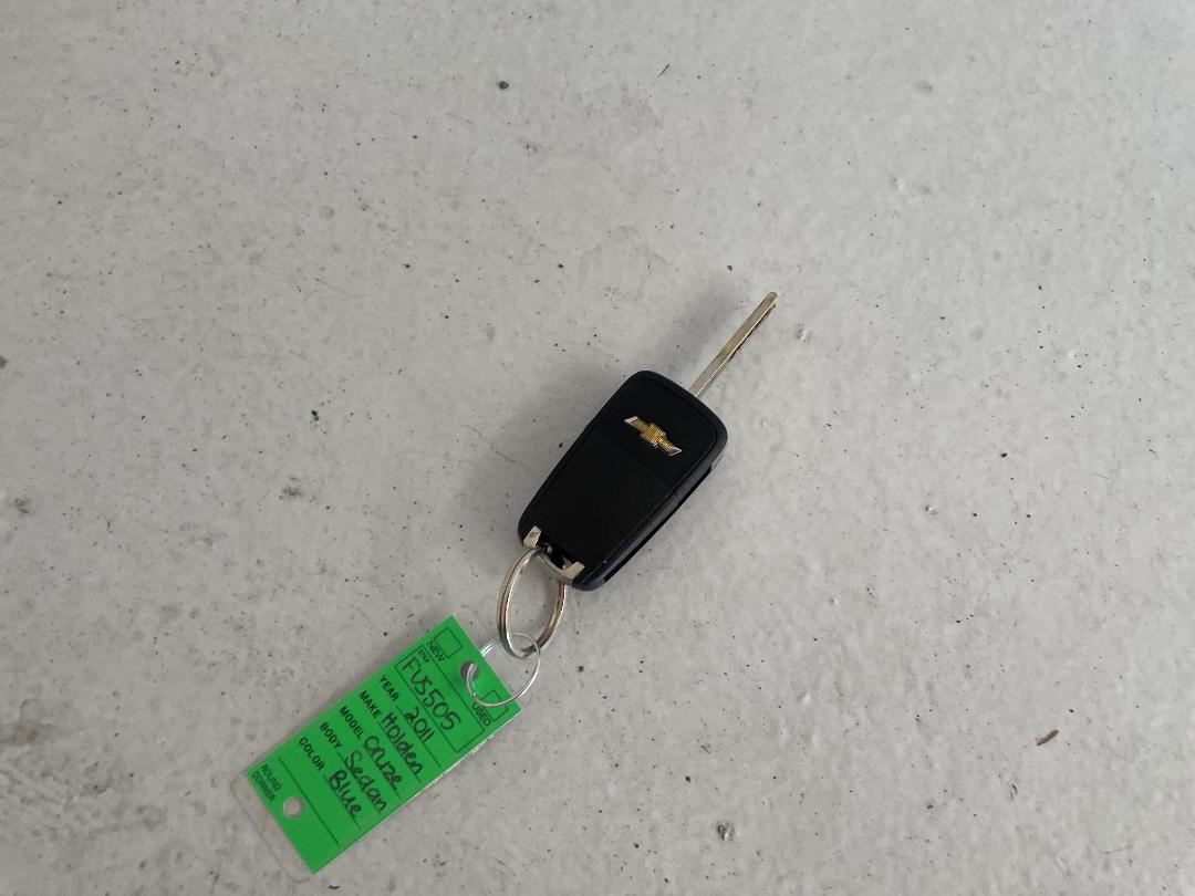 Photo '22' of Holden Cruze