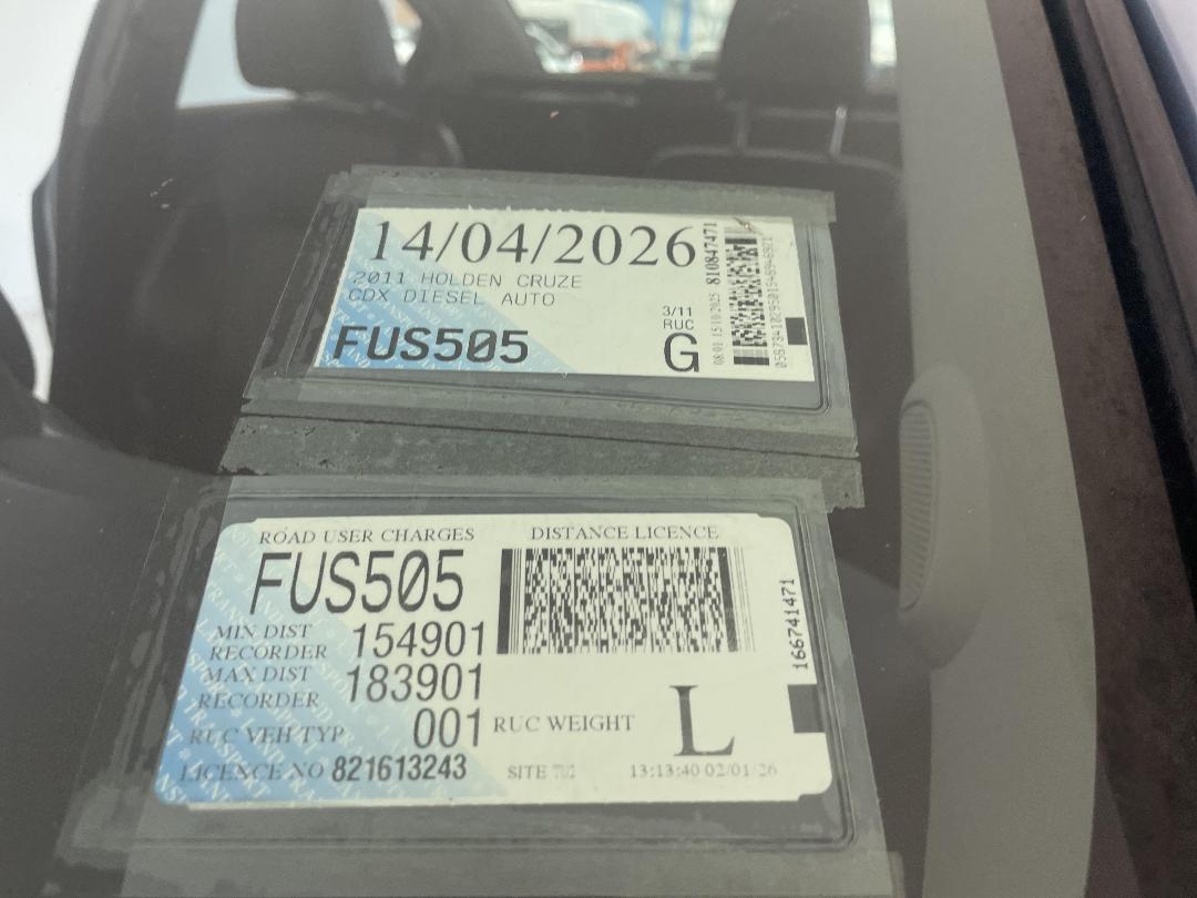 Photo '31' of Holden Cruze