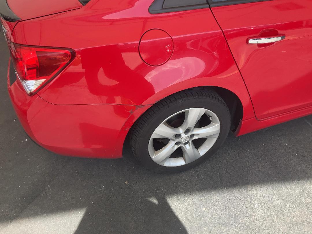 Photo '13' of Holden Cruze SRI