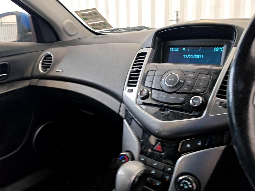 Photo '17' of Holden Cruze CDX TD