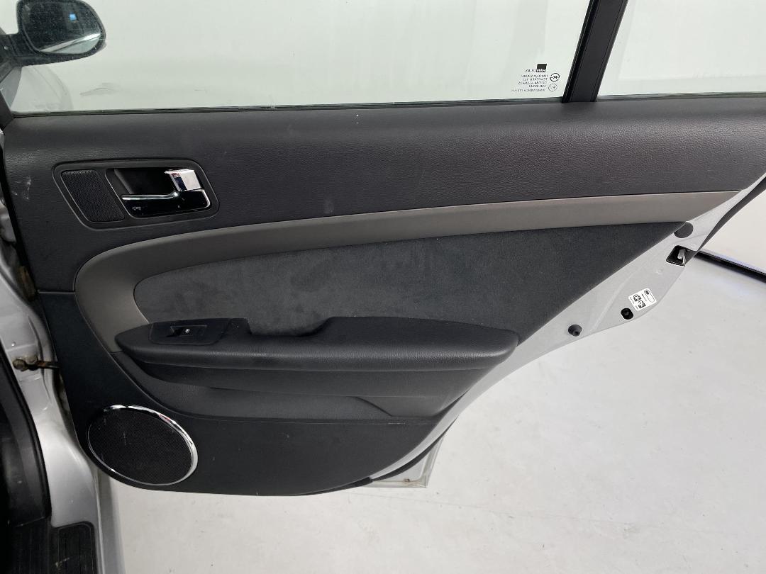 Photo '18' of Holden Epica