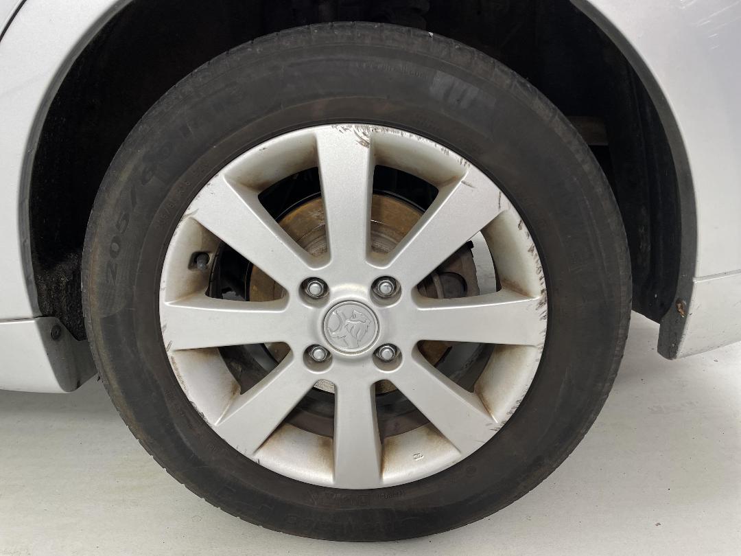 Photo '11' of Holden Epica