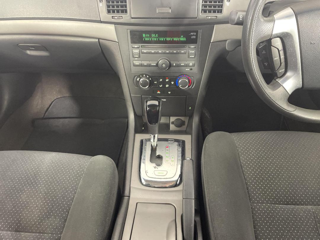 Photo '18' of Holden Epica Photo '18' of Holden Epica