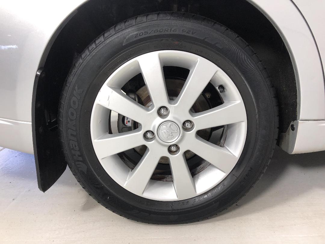 Photo '12' of Holden Epica