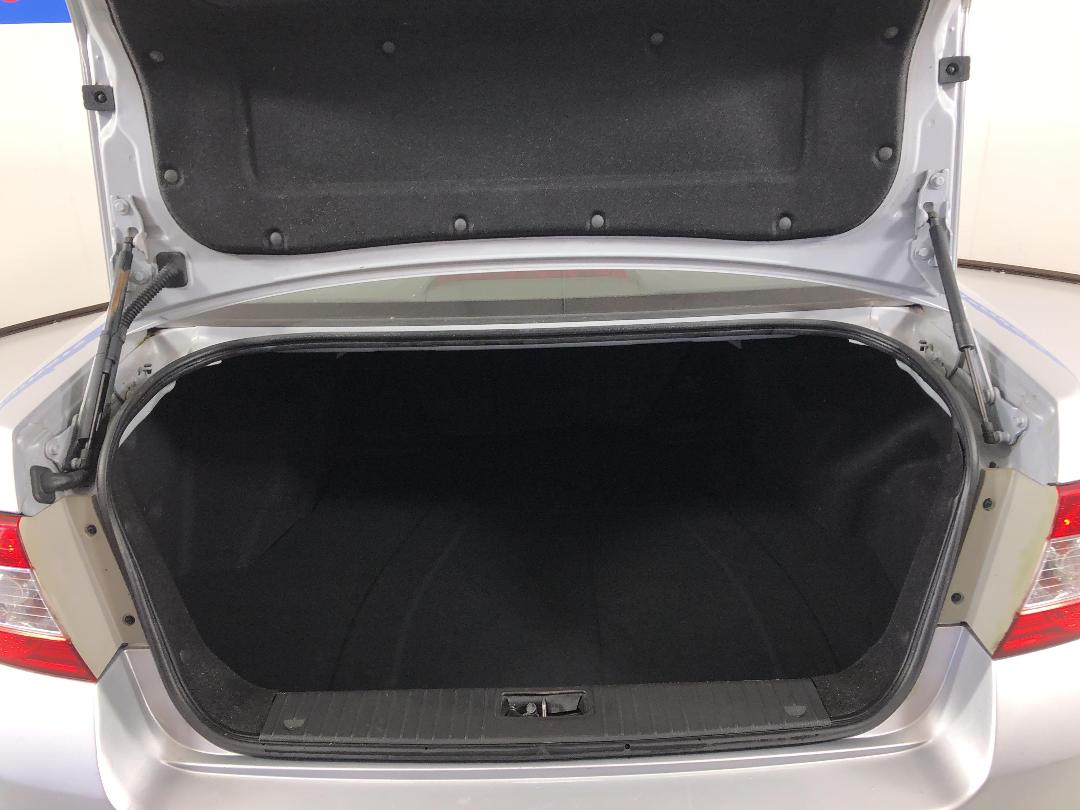 Photo '14' of Holden Epica