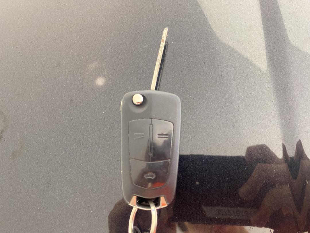 Photo '22' of Holden Epica