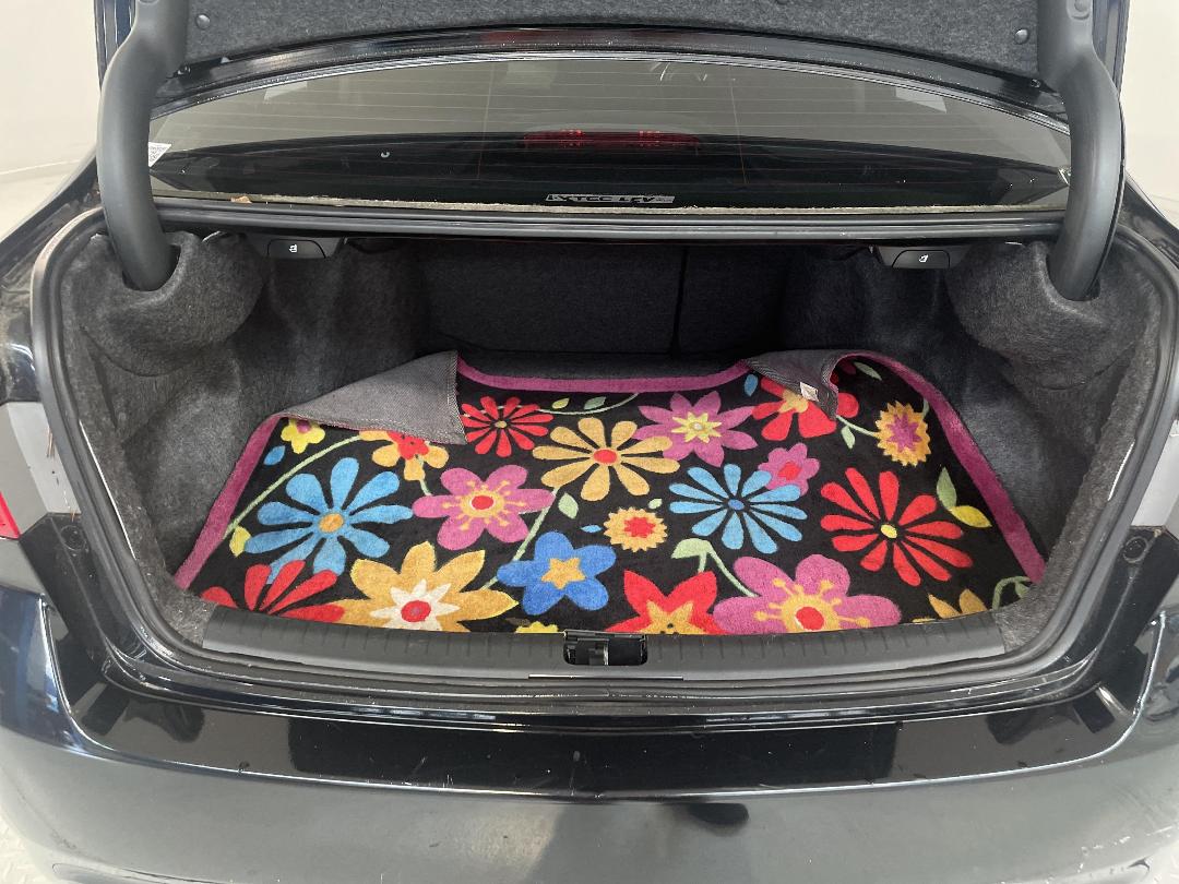 Photo '14' of Honda Accord