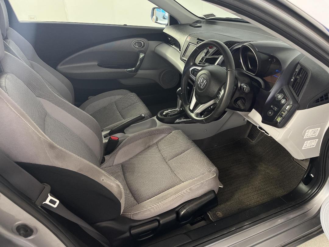 Photo '16' of Honda CR-Z