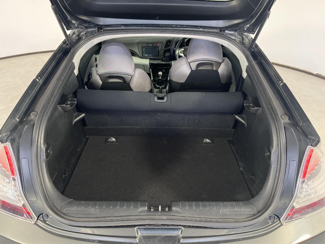 Photo '14' of Honda CR-Z