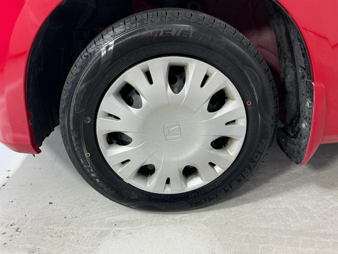 Photo '10' of Honda FIT Photo '10' of Honda FIT