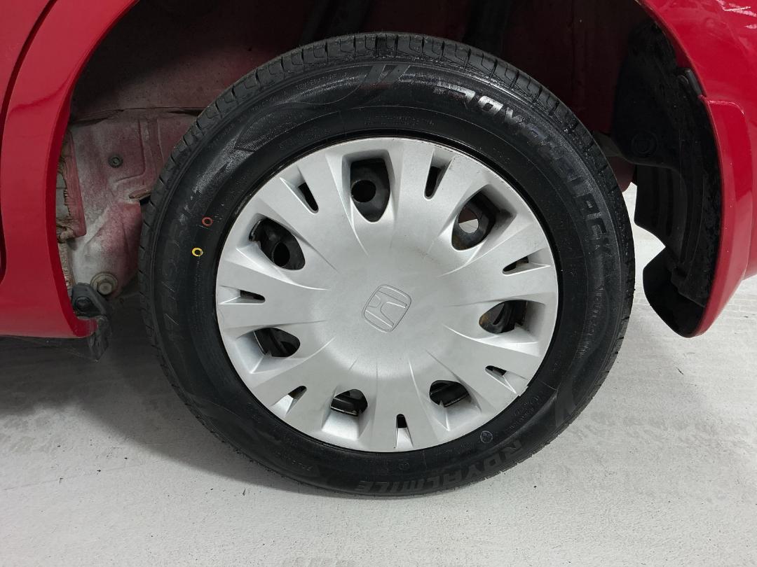 Photo '11' of Honda FIT Photo '11' of Honda FIT