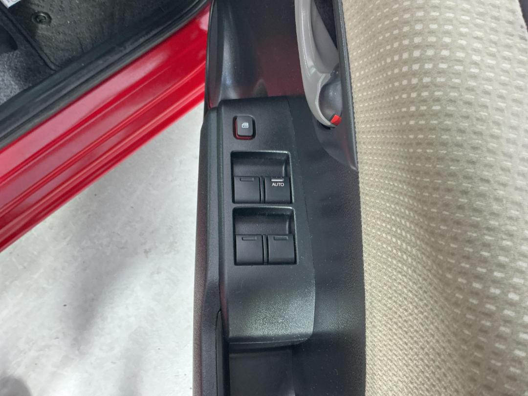 Photo '23' of Honda FIT Photo '23' of Honda FIT