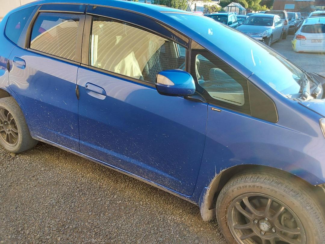 Photo '7' of Honda FIT Photo '7' of Honda FIT