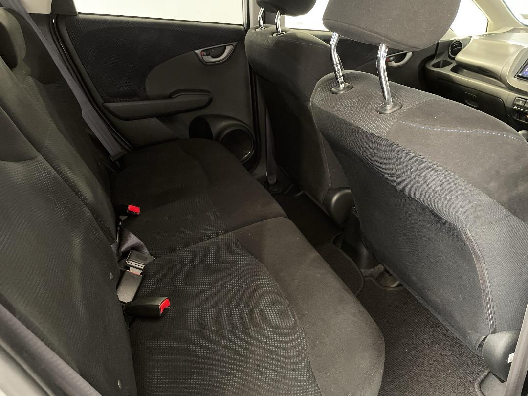 Photo '20' of Honda FIT