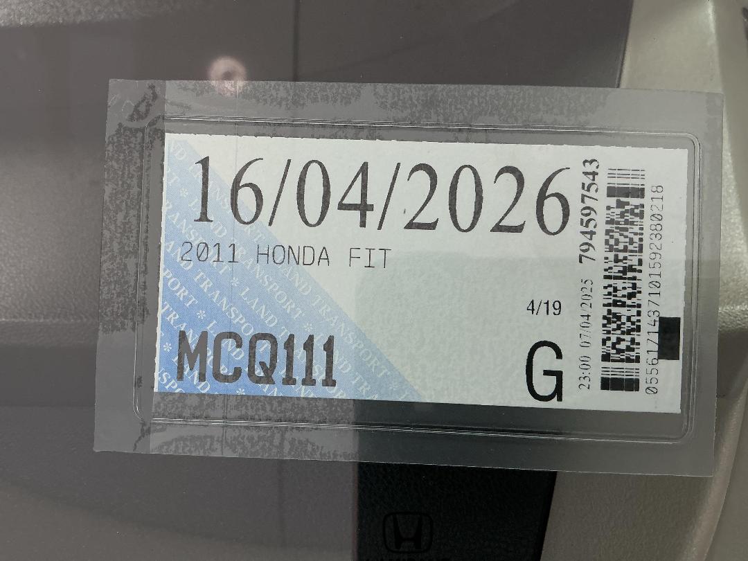 Photo '26' of Honda FIT Photo '26' of Honda FIT