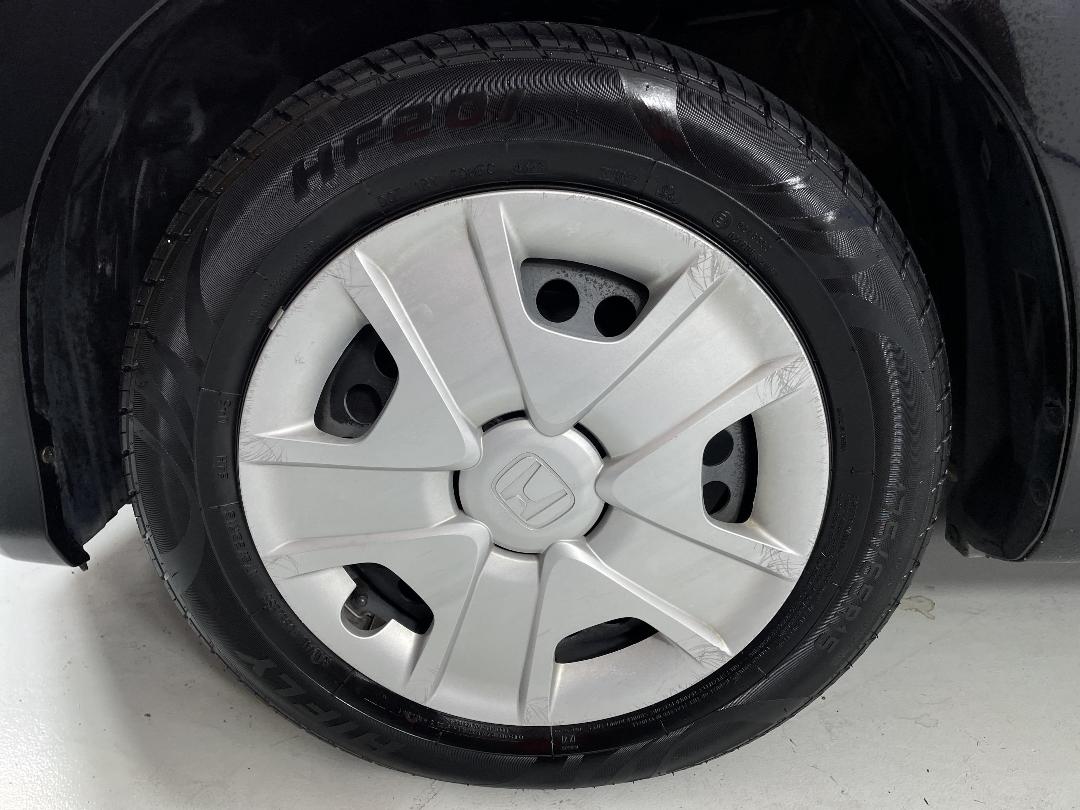 Photo '10' of Honda FIT Photo '10' of Honda FIT