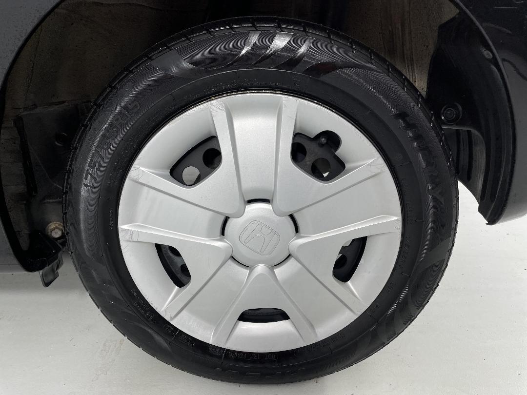 Photo '11' of Honda FIT Photo '11' of Honda FIT