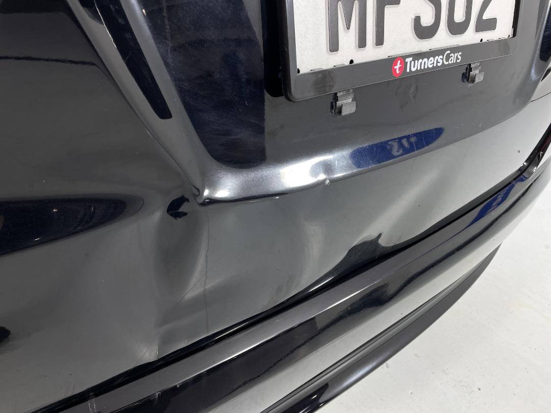 Photo '31' of Honda FIT Photo '31' of Honda FIT