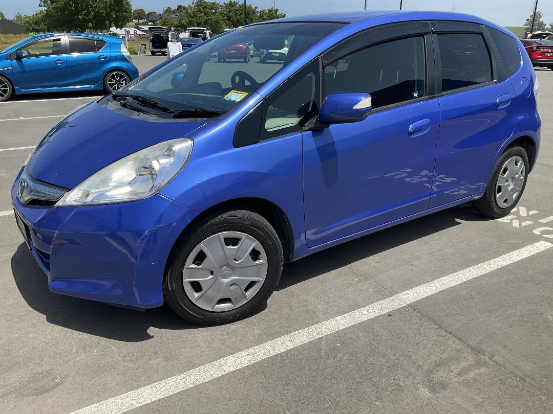 Photo '2' of Honda FIT Hybrid Photo '2' of Honda FIT Hybrid