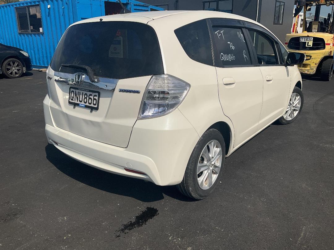 Photo '6' of Honda FIT Hybrid Photo '6' of Honda FIT Hybrid