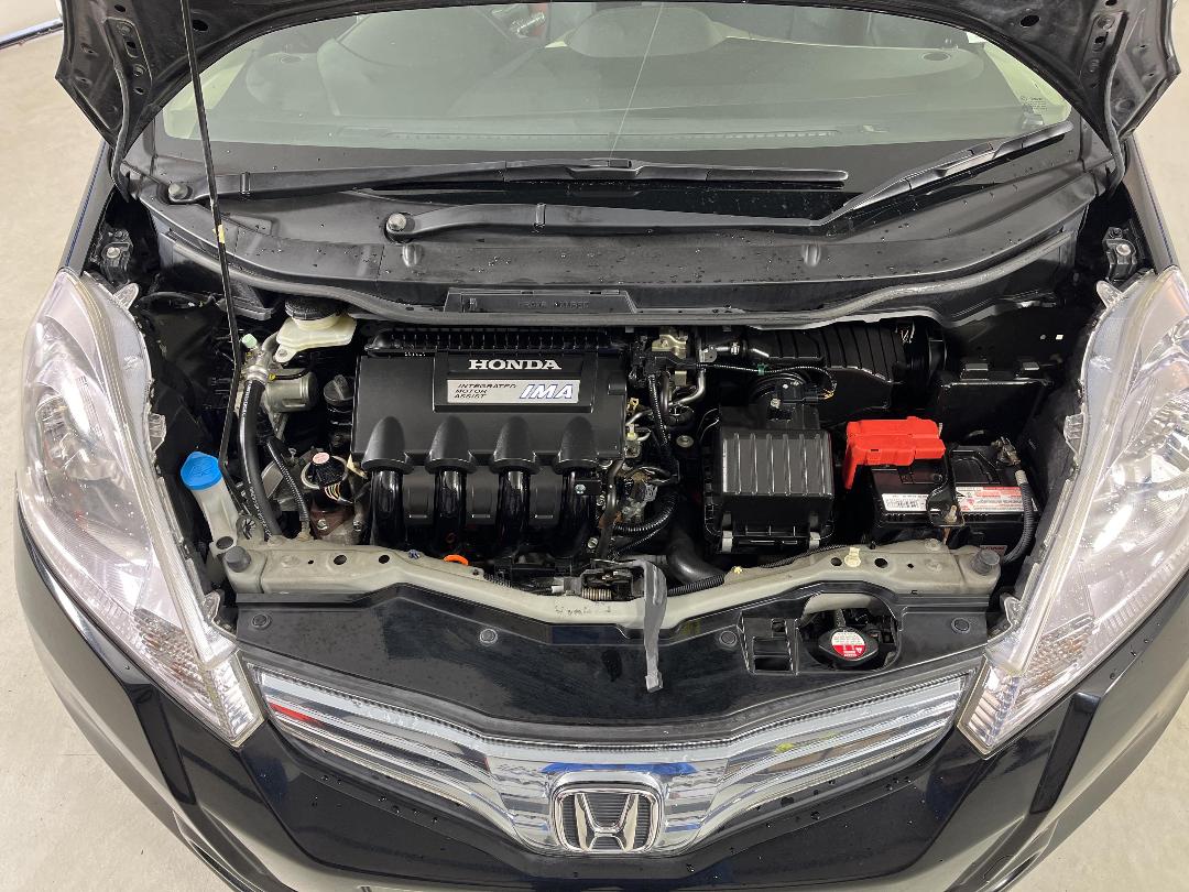 Photo '13' of Honda FIT