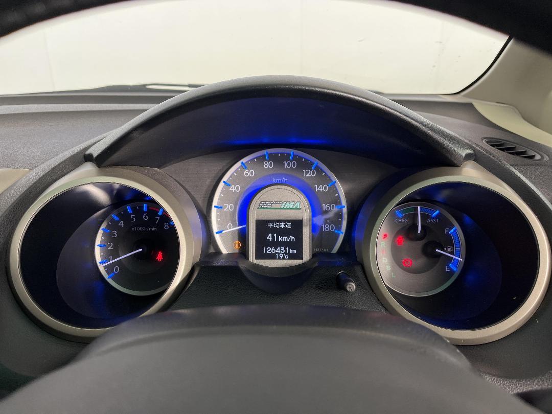 Photo '21' of Honda FIT