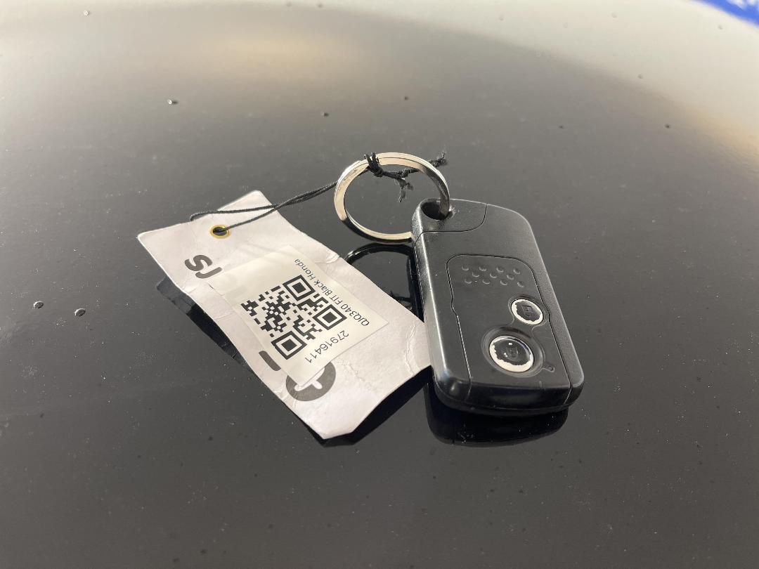 Photo '22' of Honda FIT