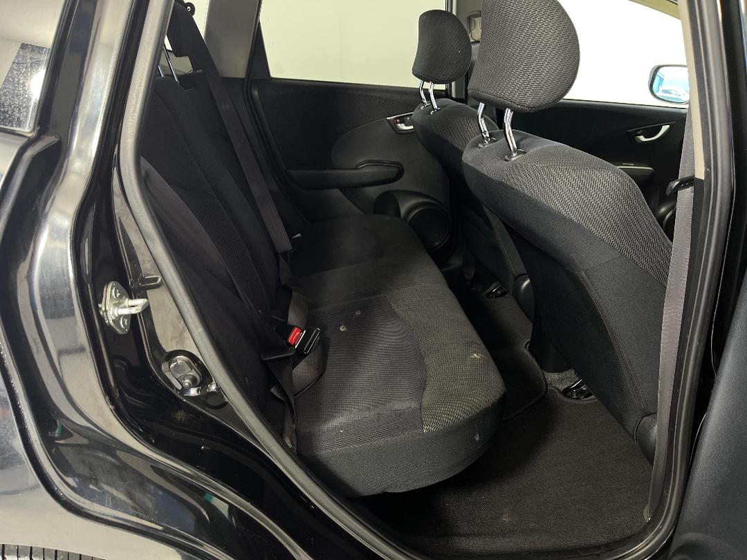 Photo '20' of Honda FIT