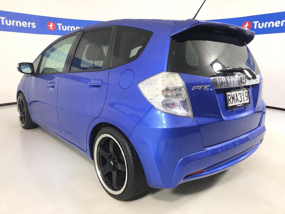 Photo '5' of Honda FIT
