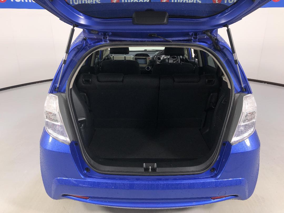 Photo '14' of Honda FIT