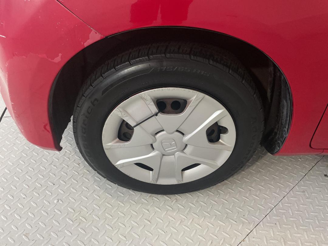 Photo '10' of Honda FIT